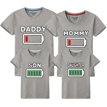 1pcs Baterija Šeimos Atitikimo marškinėliai Motinos Dukra, Tėvas, Sūnus Viršūnes Tees Šeimos Clohthing