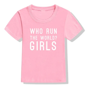 Kas Valdo Pasaulį Mergaičių, Kūdikių Vaikams Laisvalaikio Viršūnės T-Shirt Mergina Galia Marškinėliai Feminizmo Marškinėliai Juokingas Vasaros Trumpas Rankovės Marškinėliai
