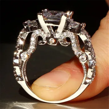 Prabangus 925 sterling silver Square Trys akmens Deimantiniai Žiedai piršto Prekės Vestuviniai Žiedai Moterims Fine Jewelry Didmeninės