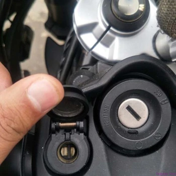 Atsparus vandeniui 12V Dual USB Įkroviklio Maitinimo Adapteris LED Voltmeter DIN Kištukinis BMW Triumfas Hella Motociklas
