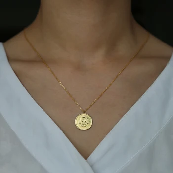 Aukso užpildytas 925 Sterlingas Sidabro moneta, karoliai moterų graviruotas blogio akių Star mėnulis pasisekė Simbolis šalies Geometrinis papuošalai