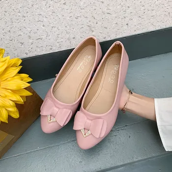 Nauja tendencija ponios atsitiktinis žirniai bateliai smailiomis lankelis gėlės cute mados flat bateliai neslidžiais dėvėti, atsparus orui tingus batų