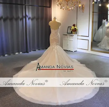 2019 undinė vestuvių suknelė šampano spalvos, su ilgai traukinio vestuvių puokštė