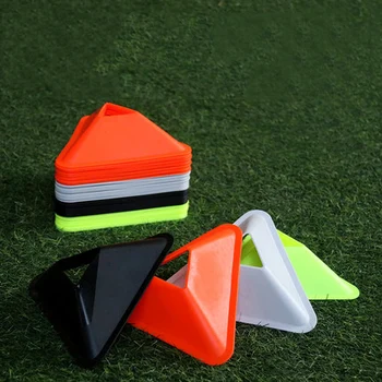Trikampio simbolis plokštė futbolo logotipas barelį krūva logotipų plokštės kliūtis žymeklis krepšinio mokymo įrangą