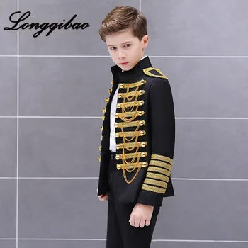 Berniukai Europos ir Amerikos stiliaus karinę uniformą suknelė etape berniukas Europos palace kostiumas princas apsaugai kostiumai modelis podiumo