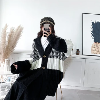 [EAM] Dryžuotas Didelis Dydis Mezgimo Cardigan Megztinis Loose Fit V-Kaklo, ilgomis Rankovėmis Moterų Nauja Mados Banga Rudens Žiemos 2021 1Y180