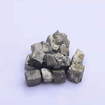 Gamtos Aikštėje Chalcopyrite Pyrite MineralTeaching Pavyzdys Akmuo, Dekoratyviniai Akmenys Rūdos Mineralinių Namų Puošybai Perlus