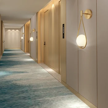 Nordic light luxury minimalistinio meno stiklo koridoriaus praėjimo apdailai sienos lempos asmenybės kūrybos miegamojo, naktiniai staleliai, lempa