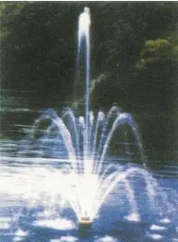 Skiltyje Vandens Fontano Purkštukas, Tvenkinys Purškimo Purkštuvo Galvutės. gėlių krepšelis fontano purkštukas vandens savybės fontanas vadovas