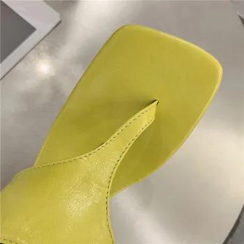 2020 metų Vasaros moterų šlepetės geltona sandalai fifo šlepetės ponios ploni aukšti kulniukai, 7cm skaidres moterims, Elegantiškas, Seksualus Sandalai