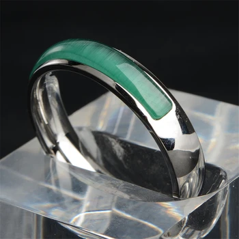 Loredana puikūs žiedai moterims.Derliaus aukštos kokybės emerald green opal medžiaga paprasta stiliaus poliruoto nerūdijančio plieno žiedas.