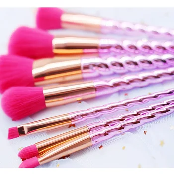 Naujas Mados 7pcs Gražių Rožinių Plaukų, Makiažo Šepetėliai Nustatyti Fondo Maišymo Galia Raukšlėtis Teptuku Kosmetikos Grožio Make Up Brush Tool