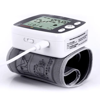OLIECO rusijos USB Įkrovimo Riešo kraujospūdžio matuoklis, Elektros Automatinis Skaitmeninis Širdies ritmo PR Kamertonas ' Sphygmomanometer